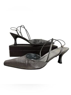 Stuart Weitzman 9.5 M Silver Satin Strappy Slingback Closed Toe Kitten Heel